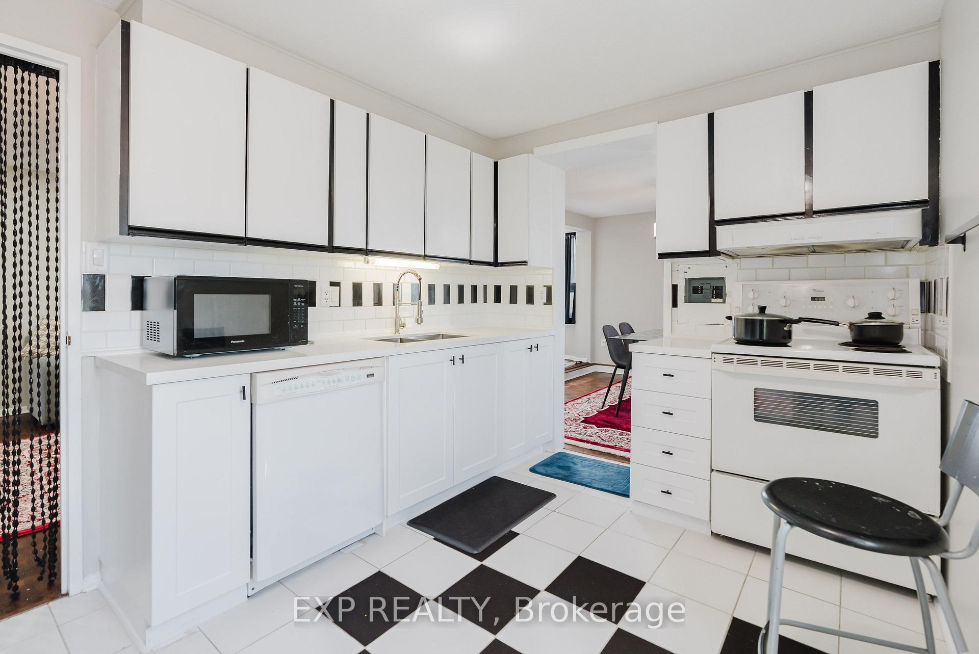 Photo 34 of Unit 604, 1356 Meadowlands Drive N, Ottawa, Borden Farm/Stewart Farm/Carleton Heights/Parkwood Hills — HOMEH