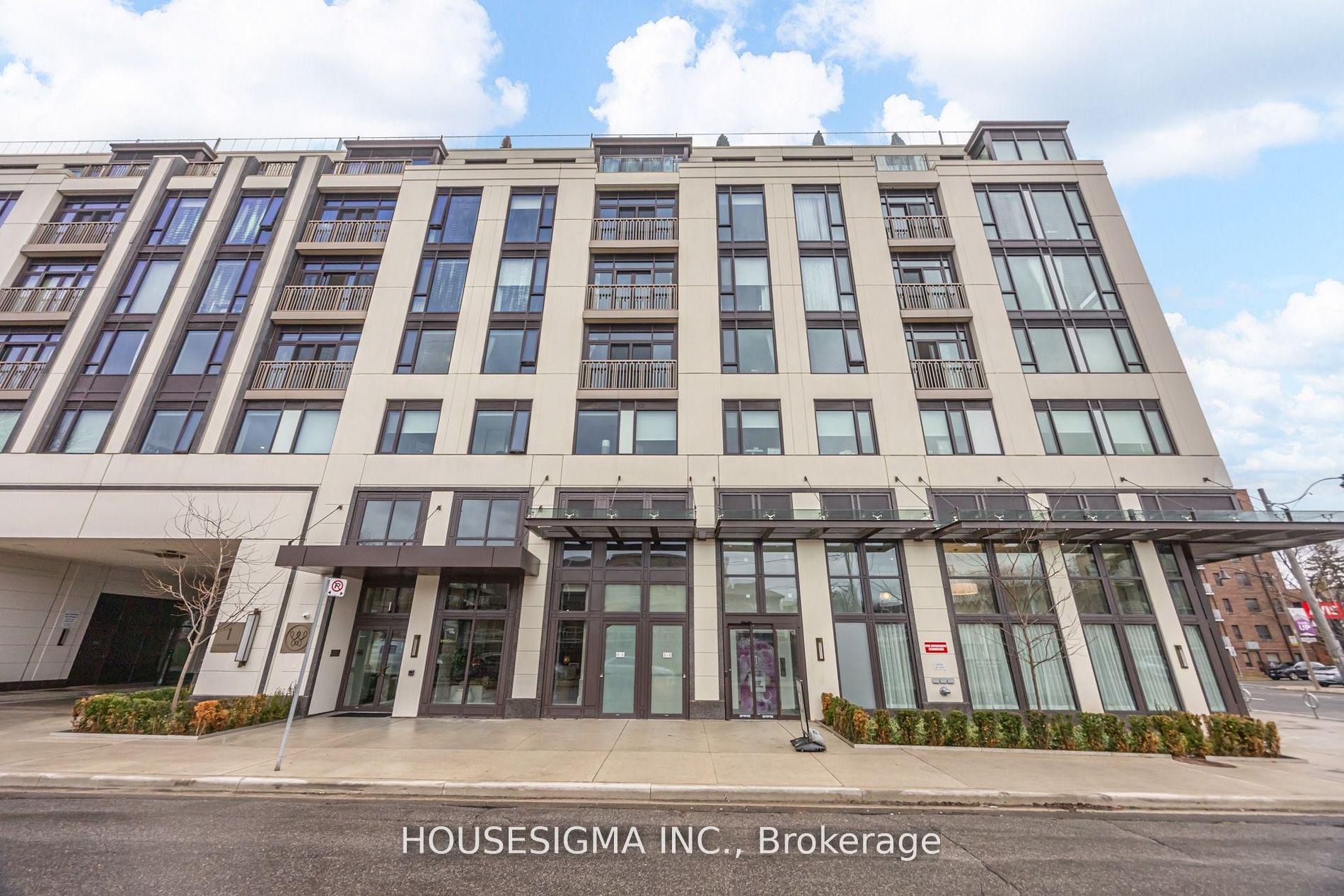 Front of Unit 406, 1 Strathgowan Avenue