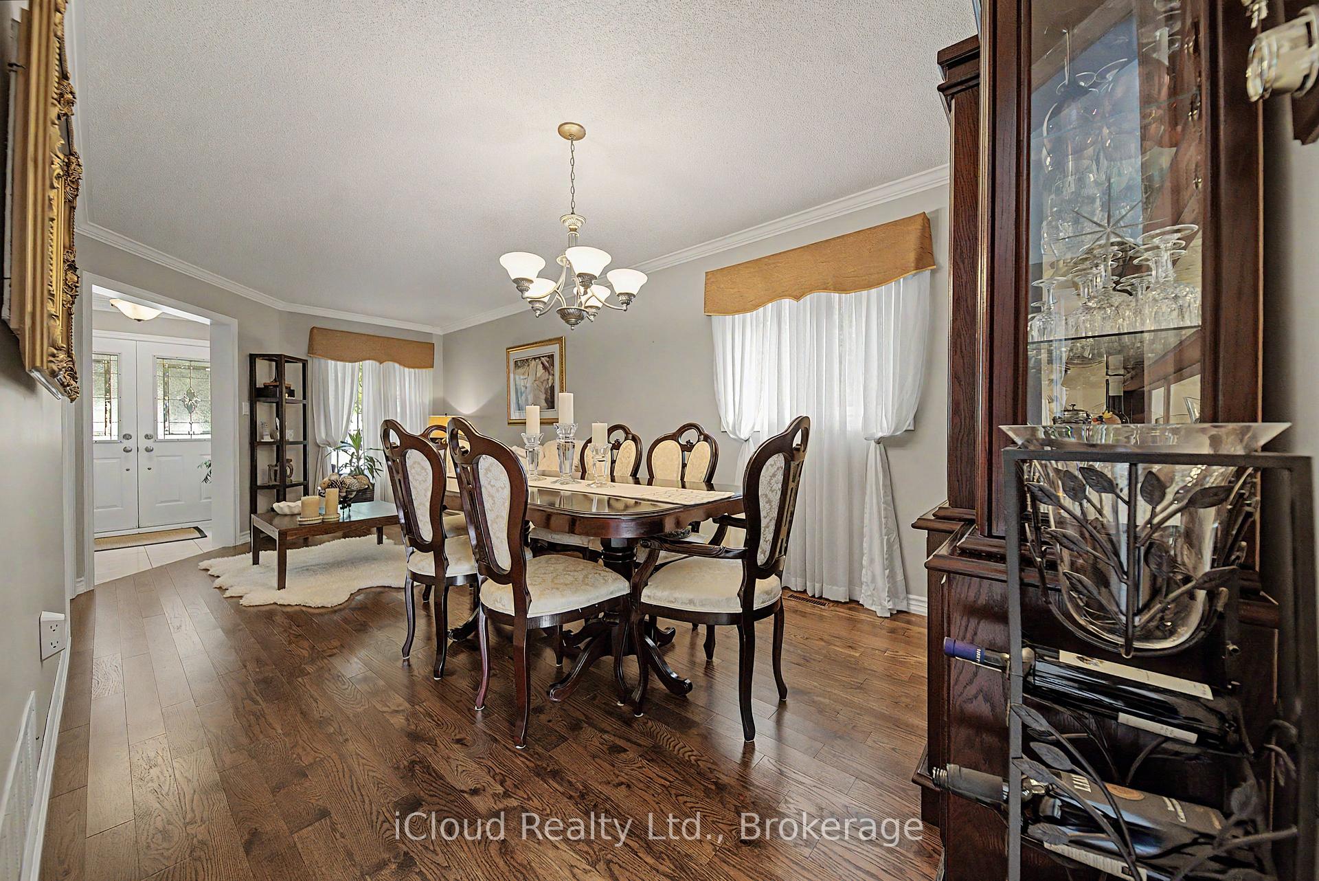 Photo 19 of 3926 Baggins Court, Mississauga, Lisgar — HOMEH