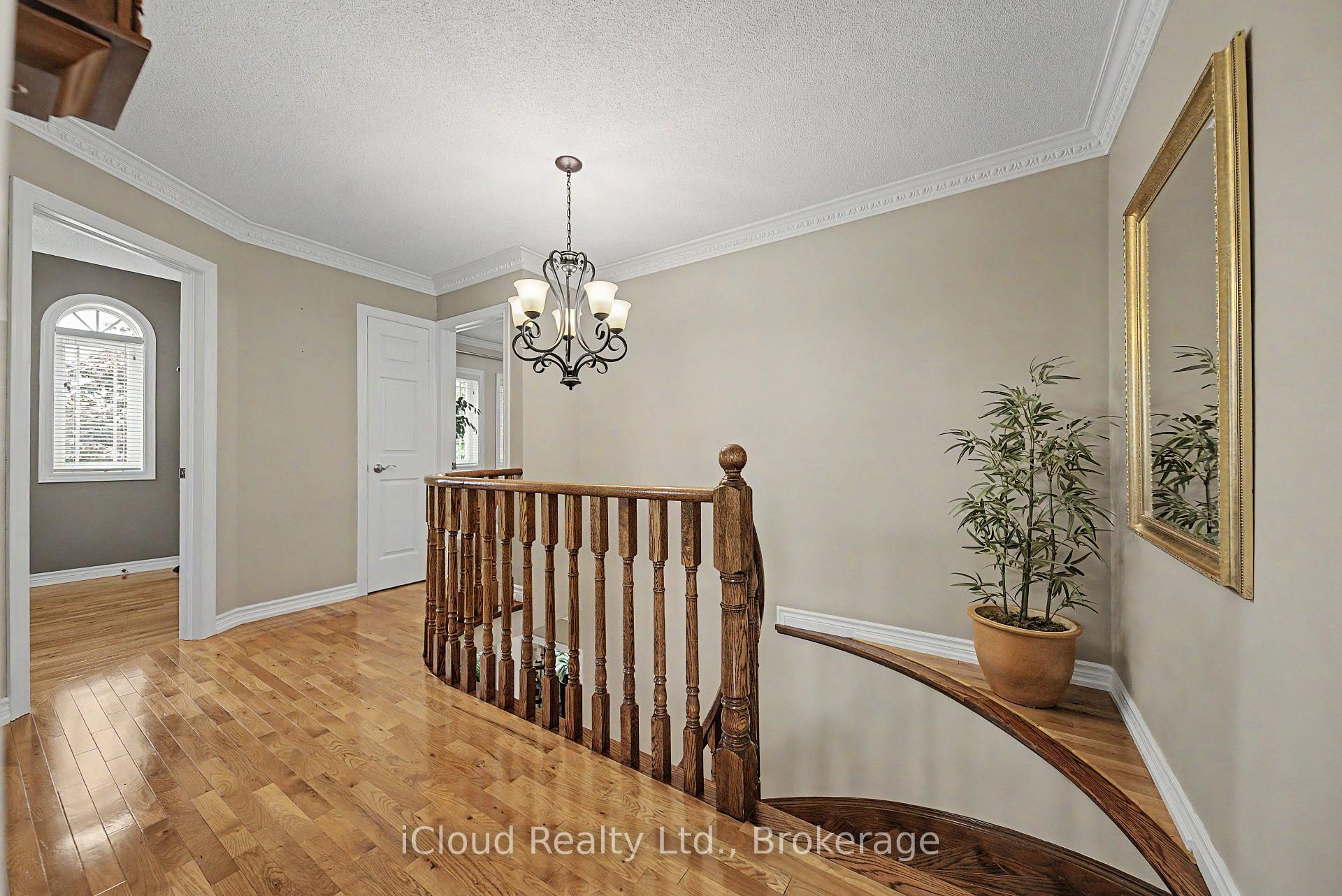 Photo 32 of 3926 Baggins Court, Mississauga, Lisgar — HOMEH