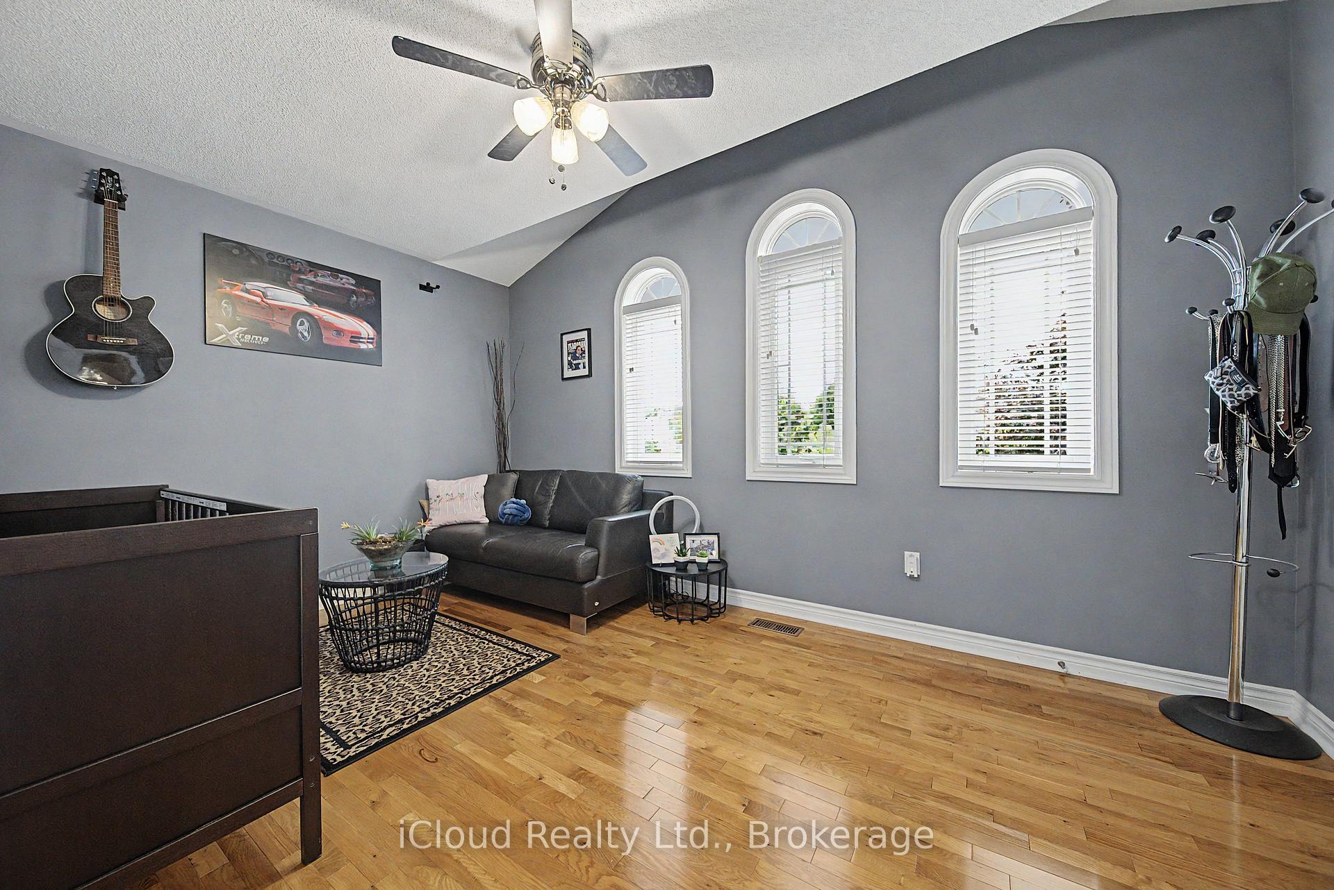 Photo 38 of 3926 Baggins Court, Mississauga, Lisgar — HOMEH