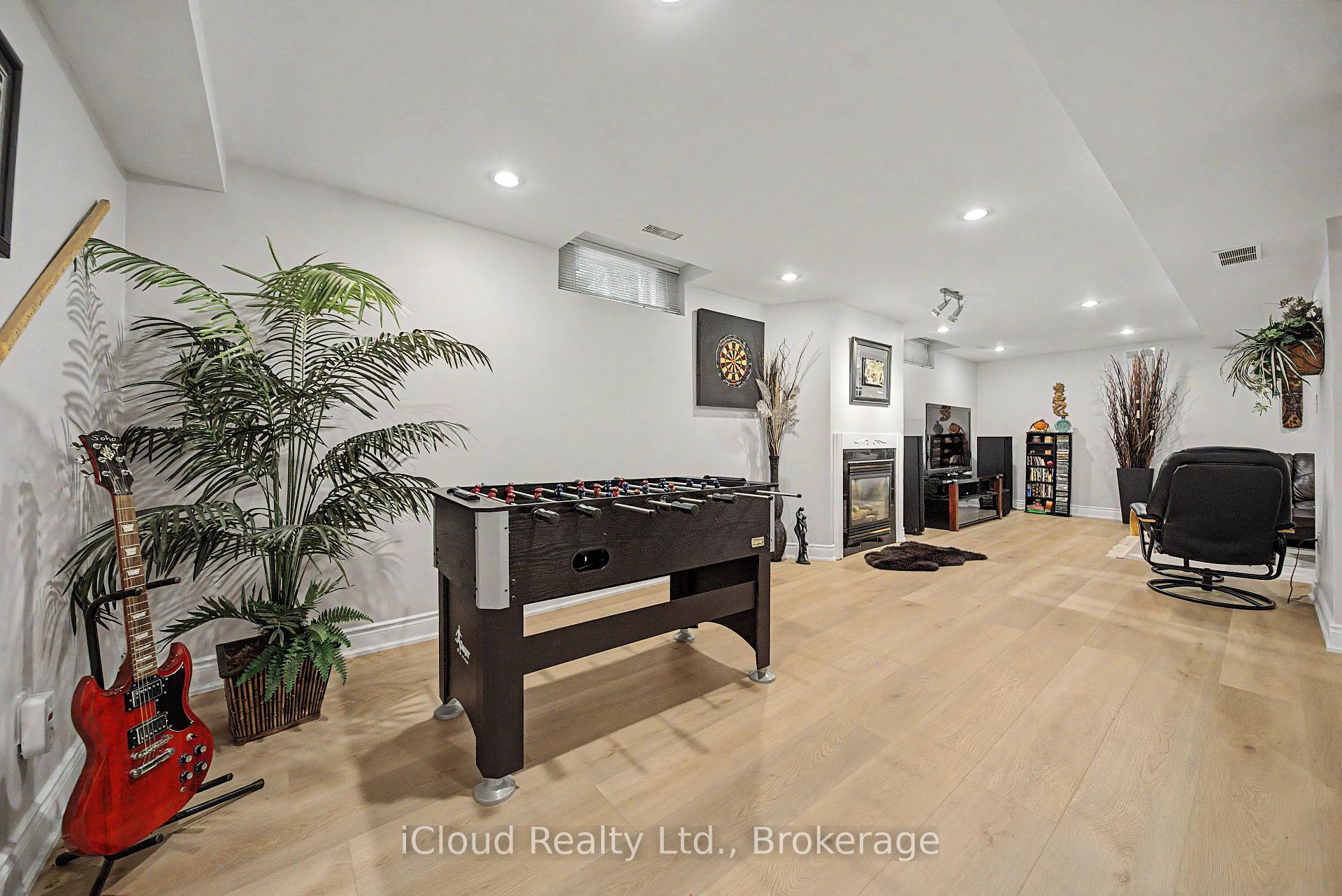 Photo 43 of 3926 Baggins Court, Mississauga, Lisgar — HOMEH