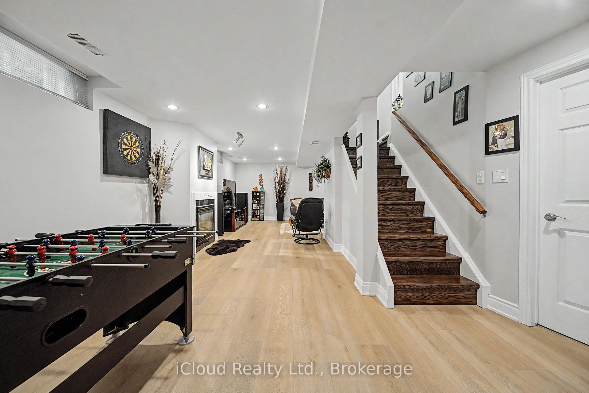 Photo 46 of 3926 Baggins Court, Mississauga, Lisgar — HOMEH