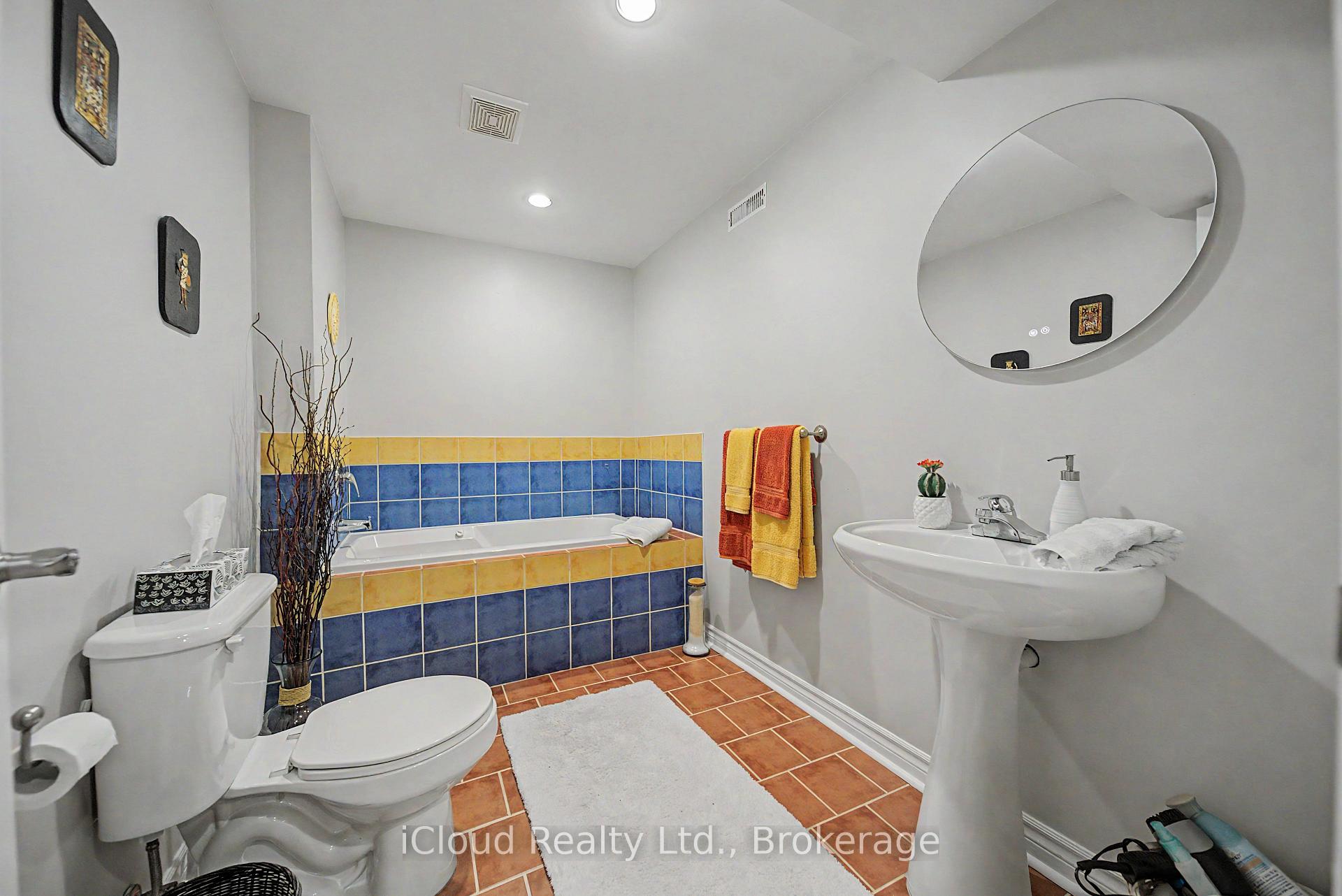 Photo 50 of 3926 Baggins Court, Mississauga, Lisgar — HOMEH