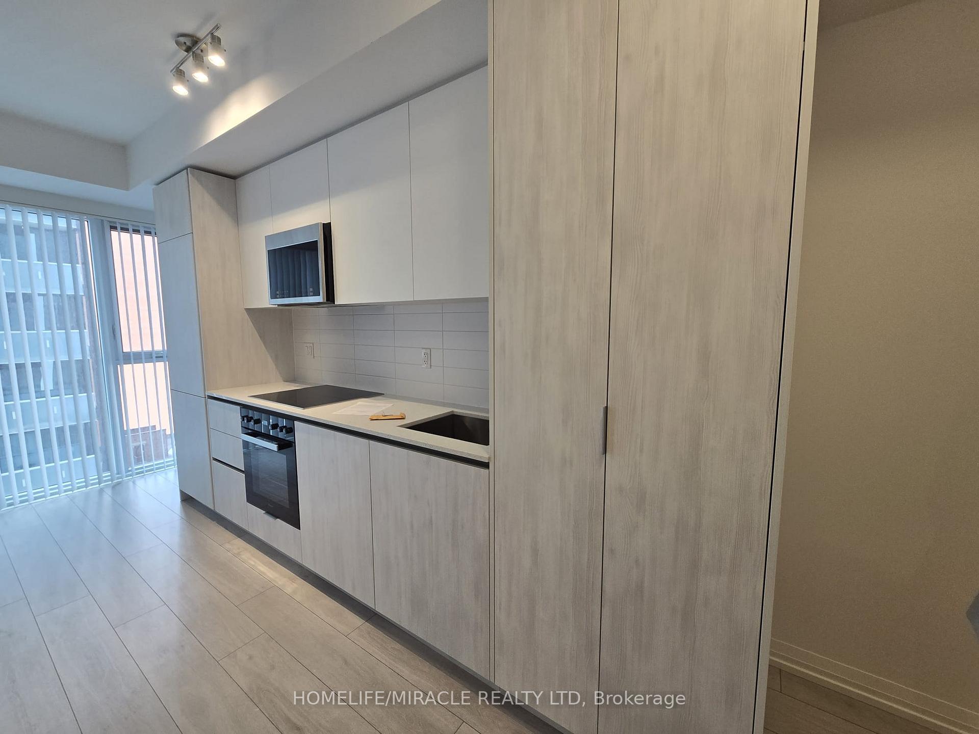 Photo 10 of Unit 1001, 400 King Street, Toronto, Waterfront Communities — HOMEH