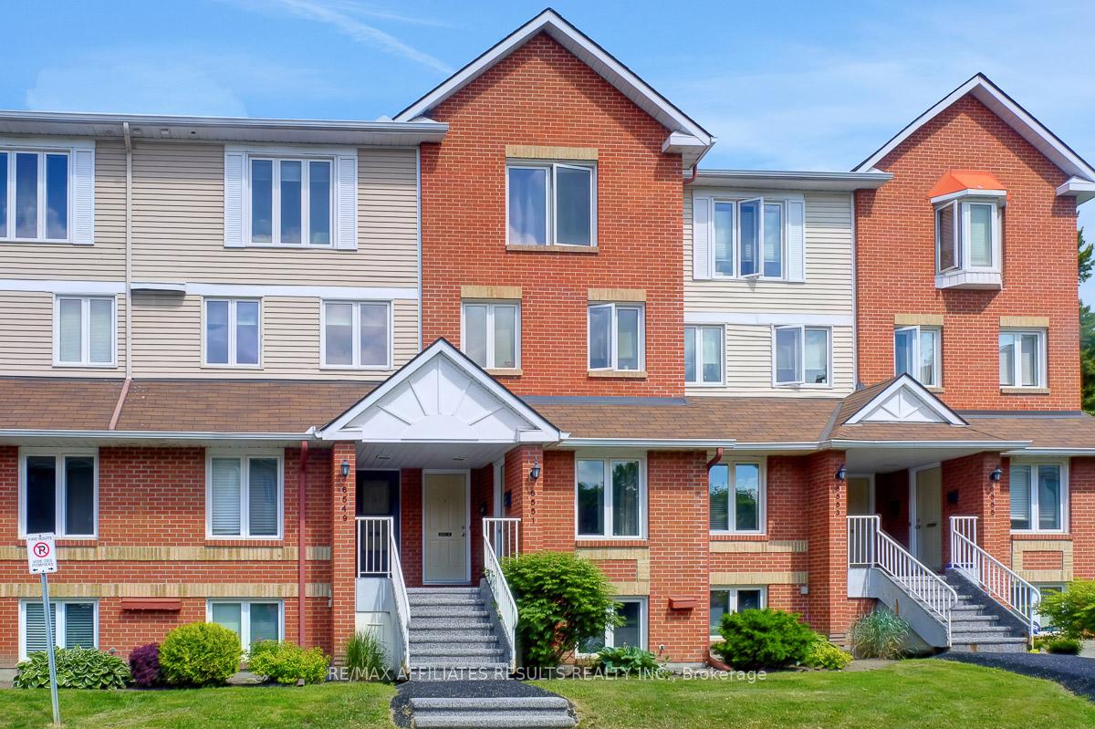 Photo 2 of Unit 6549B, 6549 Bilberry Drive, Ottawa, Convent Glen North — HOMEH