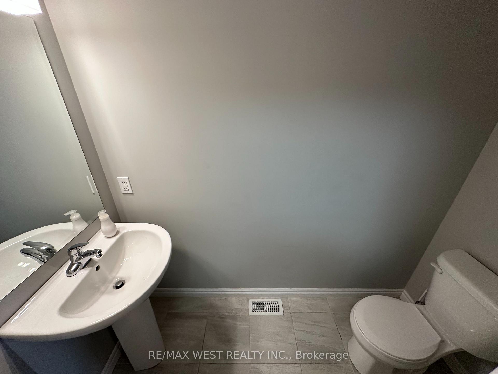 Photo 9 of 2753 Asima Drive, London, South U — HOMEH
