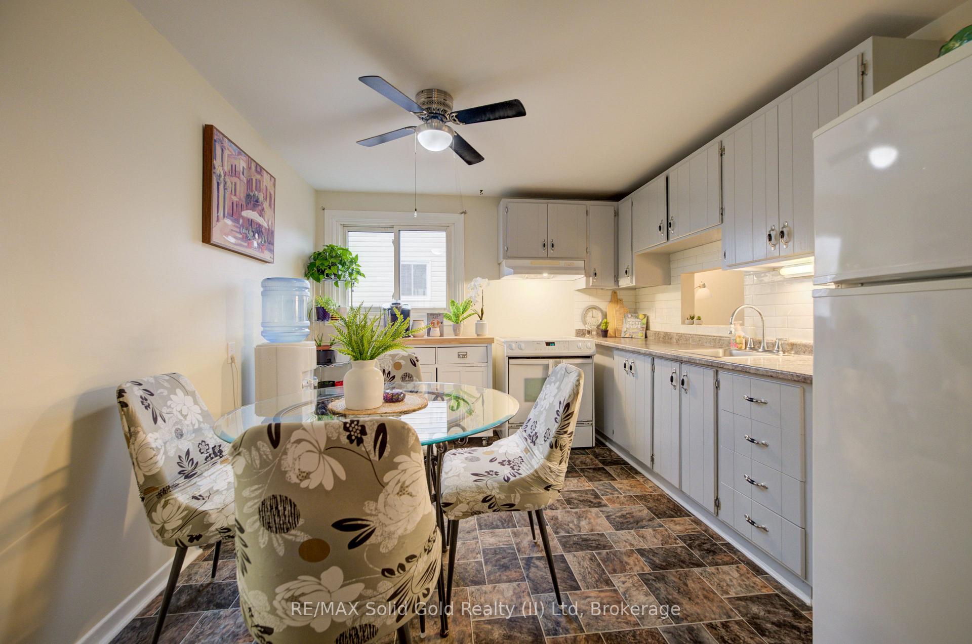 Photo 9 of Unit 38, 175 Elm Ridge Drive, Kitchener, Forest Heights — HOMEH