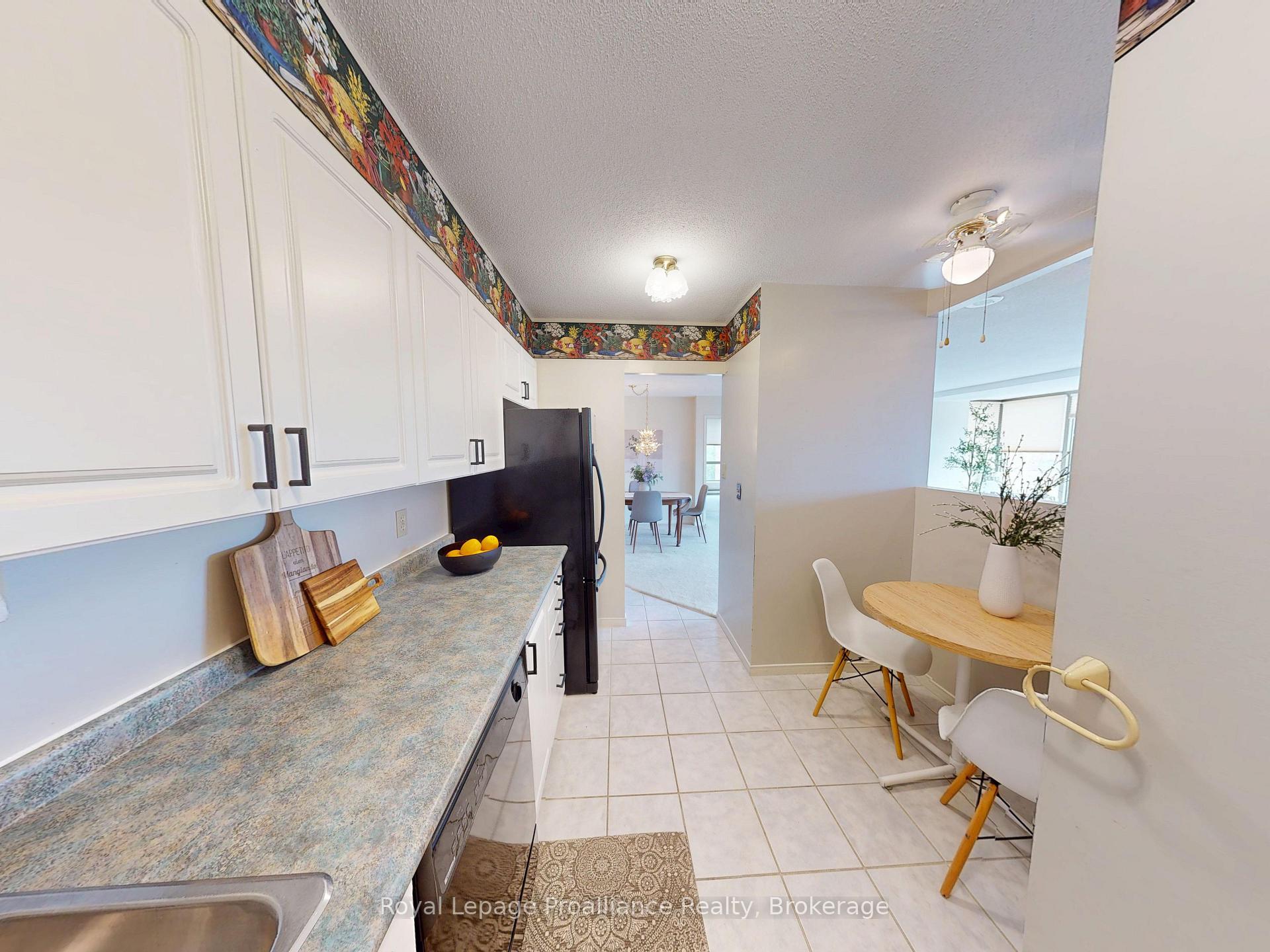 Photo 10 of Unit 701, 350 Front Street, Belleville, Belleville Ward — HOMEH