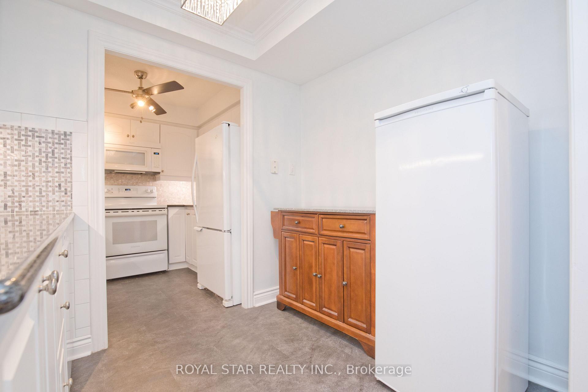 Photo 9 of Unit 1607, 1535 Lakeshore Road E, Mississauga, Lakeview — HOMEH