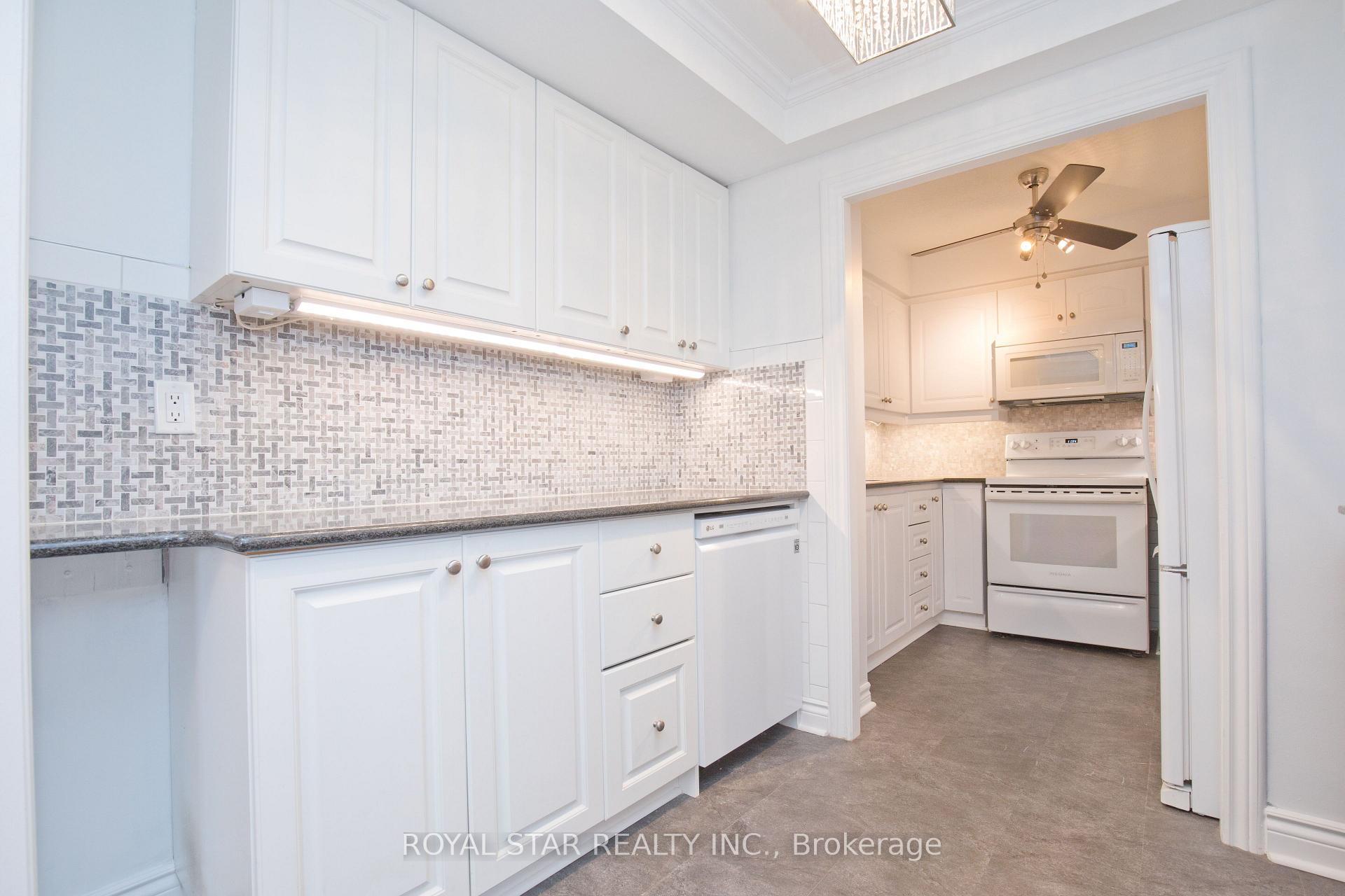 Photo 10 of Unit 1607, 1535 Lakeshore Road E, Mississauga, Lakeview — HOMEH