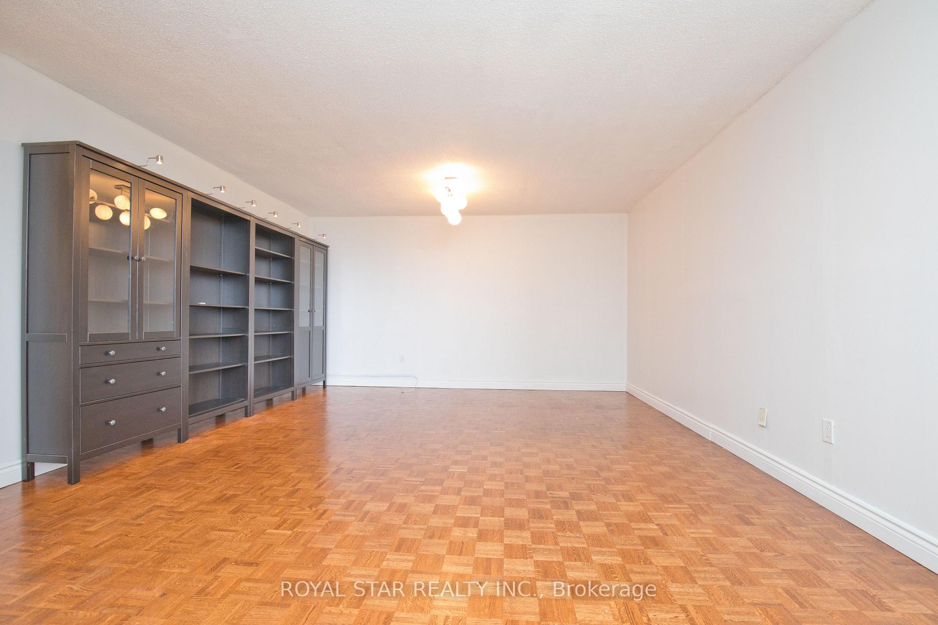 Photo 15 of Unit 1607, 1535 Lakeshore Road E, Mississauga, Lakeview — HOMEH