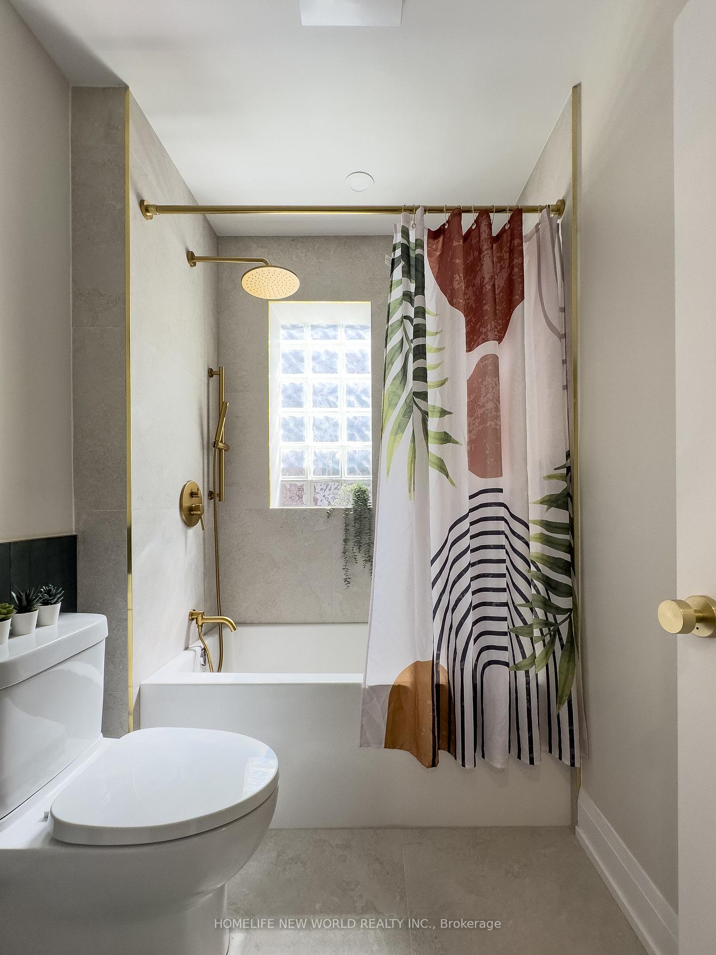 Photo 4 of Unit Upper, 27 Marigold Avenue, Toronto, South Riverdale — HOMEH