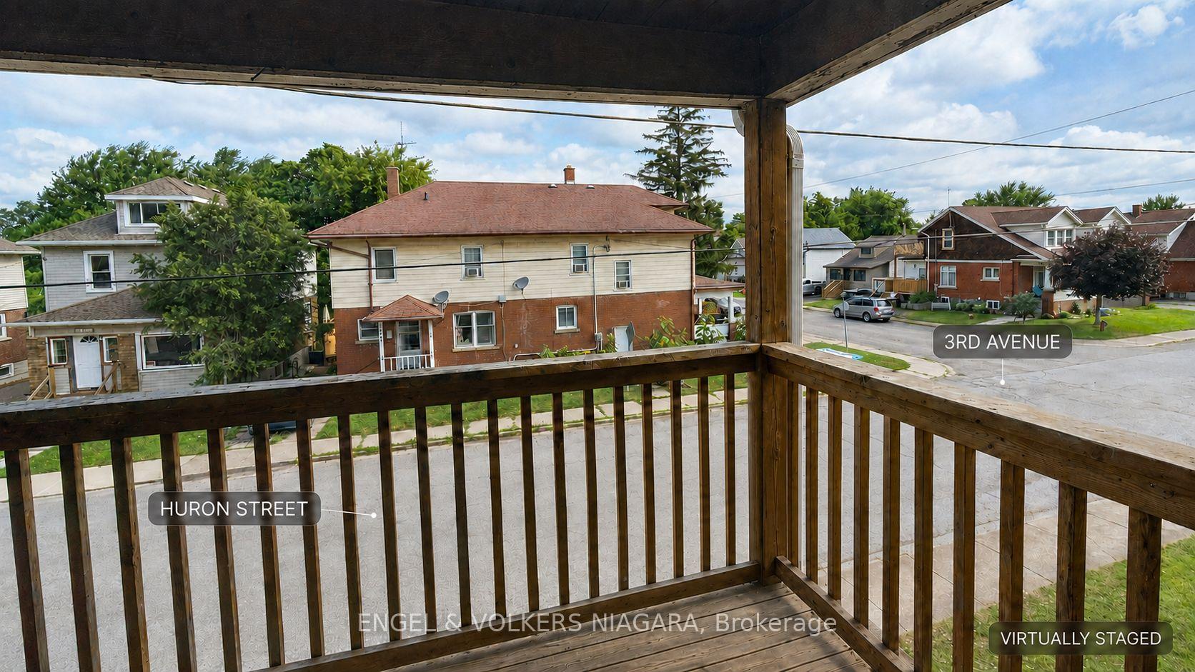 Photo 11 of 5042 Huron Street N, Niagara Falls, Cherrywood — HOMEH