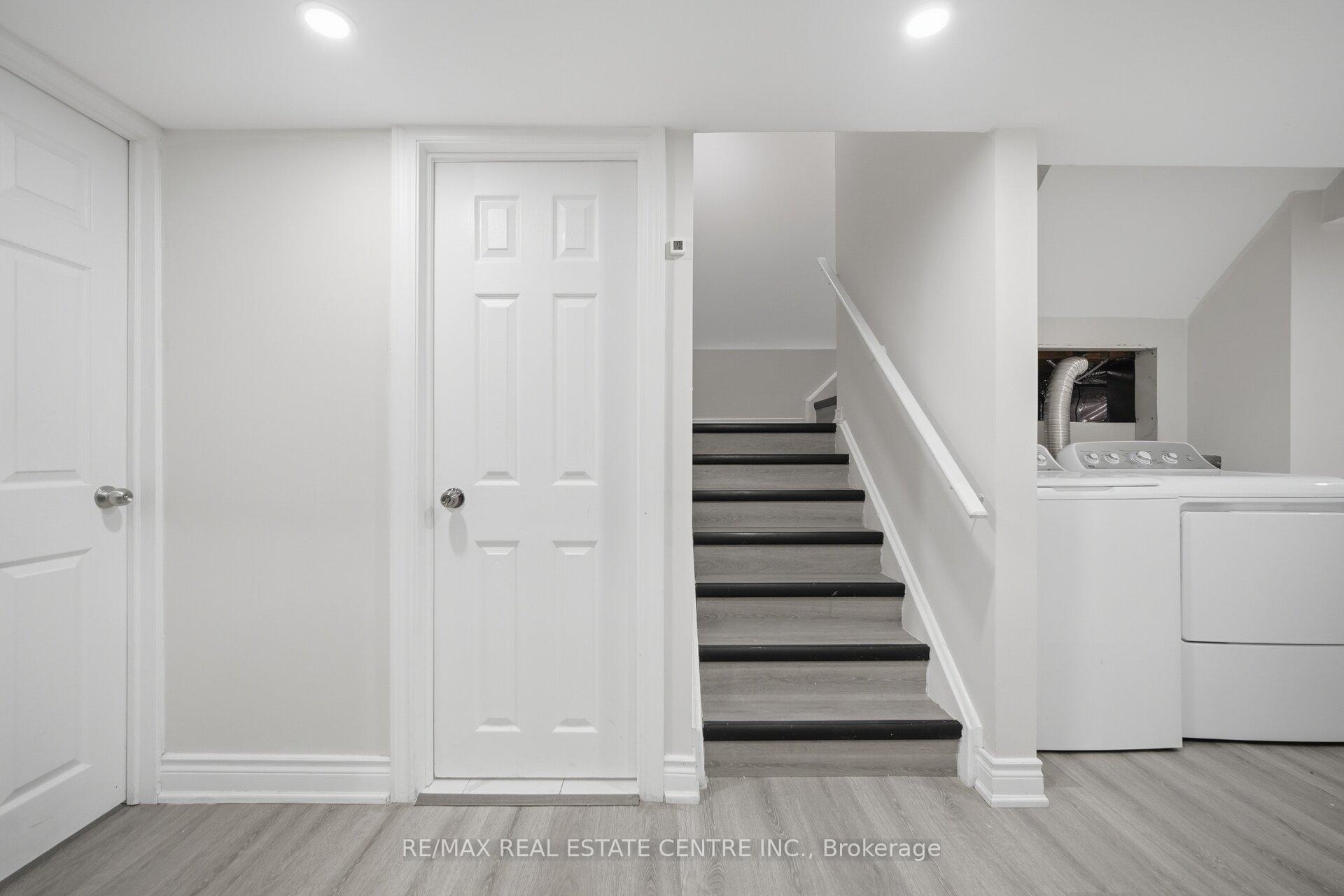 Photo 34 of 570 Windfields Farm Drive, Oshawa, Windfields — HOMEH