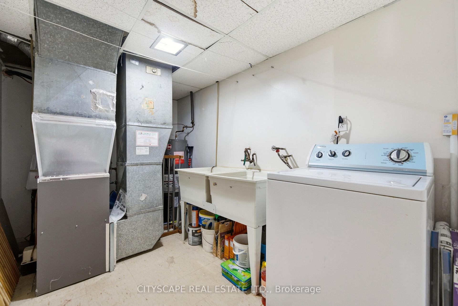Photo 14 of 38 Marta Avenue, Scarborough, Clairlea-Birchmount — HOMEH