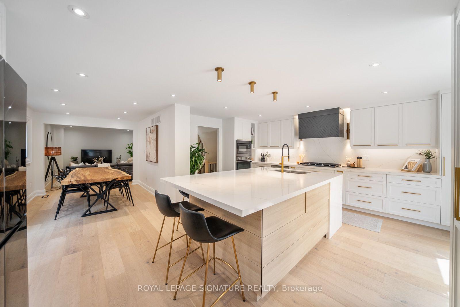 Photo 14 of 4194 Trellis Crescent, Mississauga, Erin Mills — HOMEH