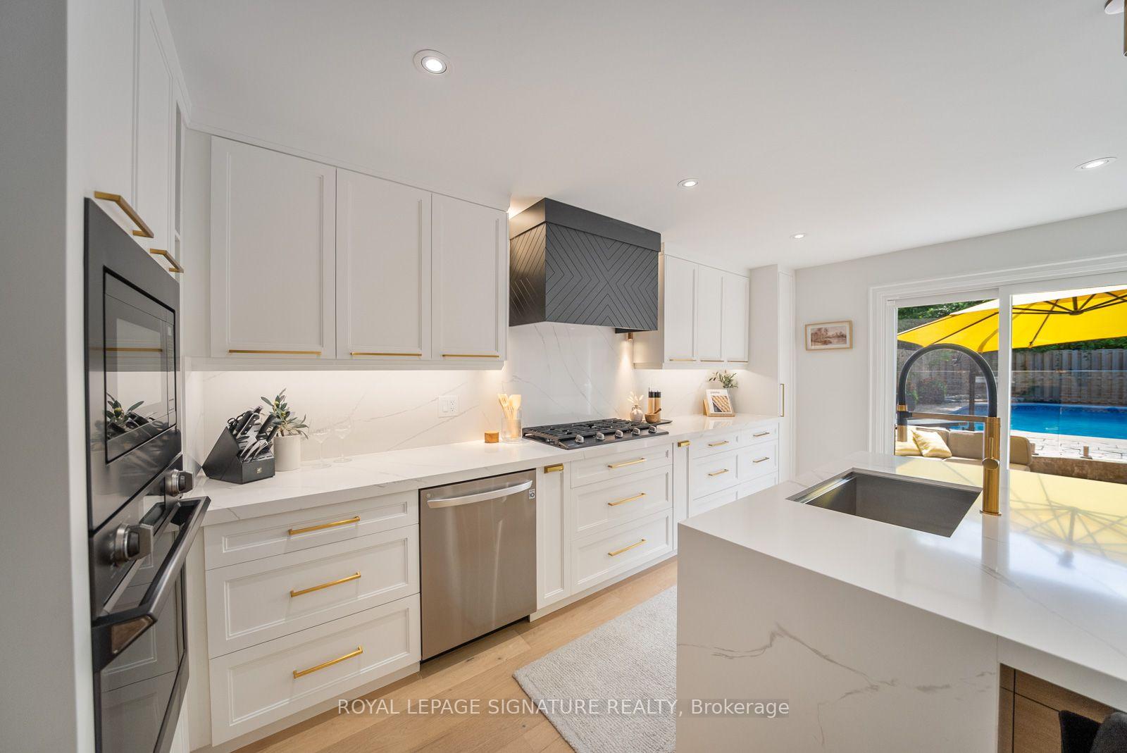 Photo 18 of 4194 Trellis Crescent, Mississauga, Erin Mills — HOMEH