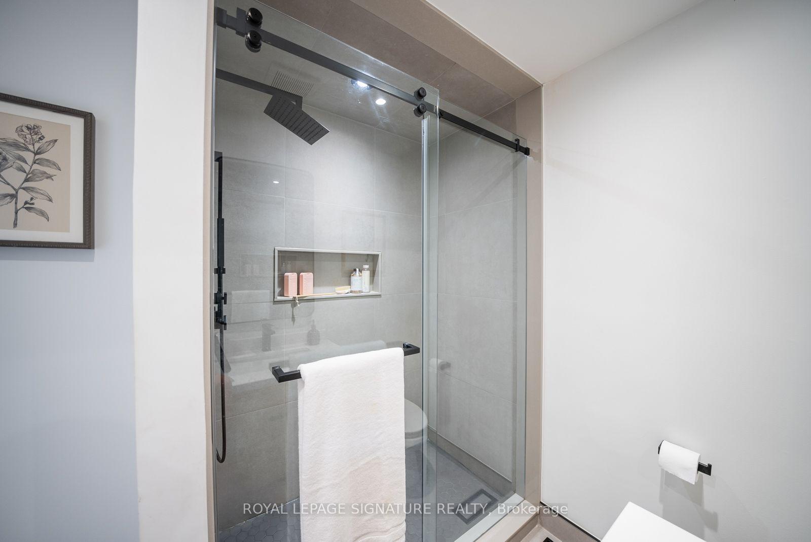 Photo 28 of 4194 Trellis Crescent, Mississauga, Erin Mills — HOMEH