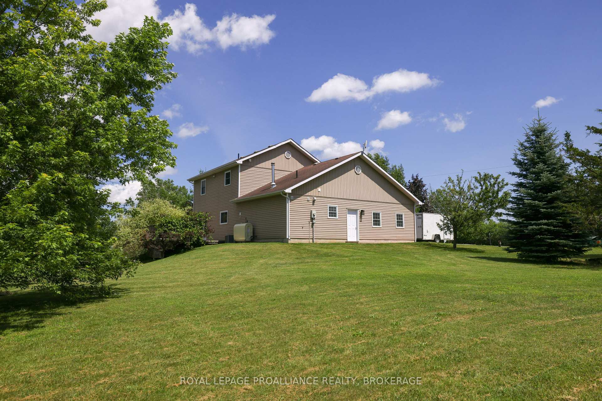 Photo 24 of 45 Varty Lake Road, Stone Mills, Stone Mills — HOMEH