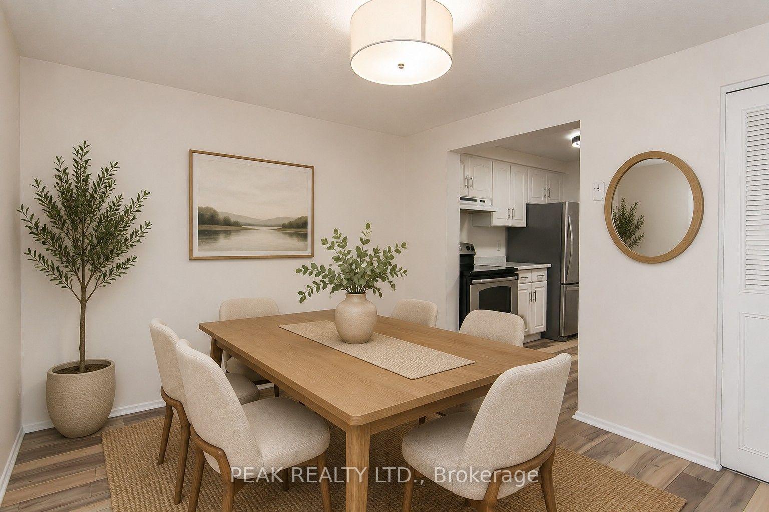 Photo 12 of Unit 7, 279 Sandowne Drive, Waterloo, Huron Park — HOMEH