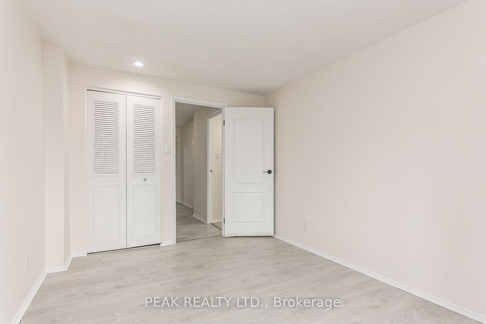 Photo 39 of Unit 7, 279 Sandowne Drive, Waterloo, Huron Park — HOMEH