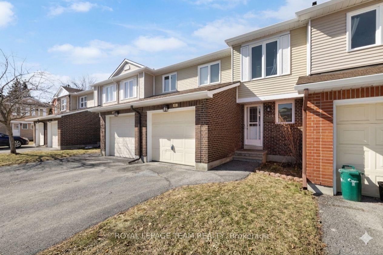 Photo 2 of Unit E, 10 Millrise Lane E, Ottawa, Centrepointe — HOMEH