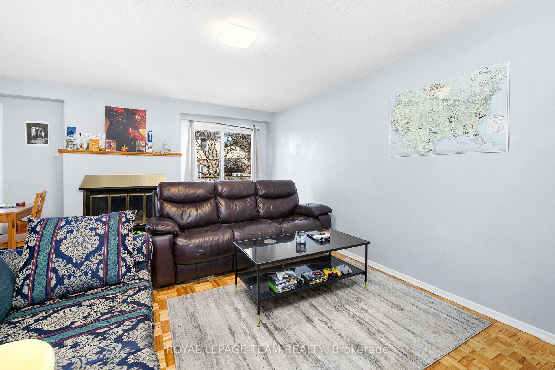Photo 5 of Unit E, 10 Millrise Lane E, Ottawa, Centrepointe — HOMEH