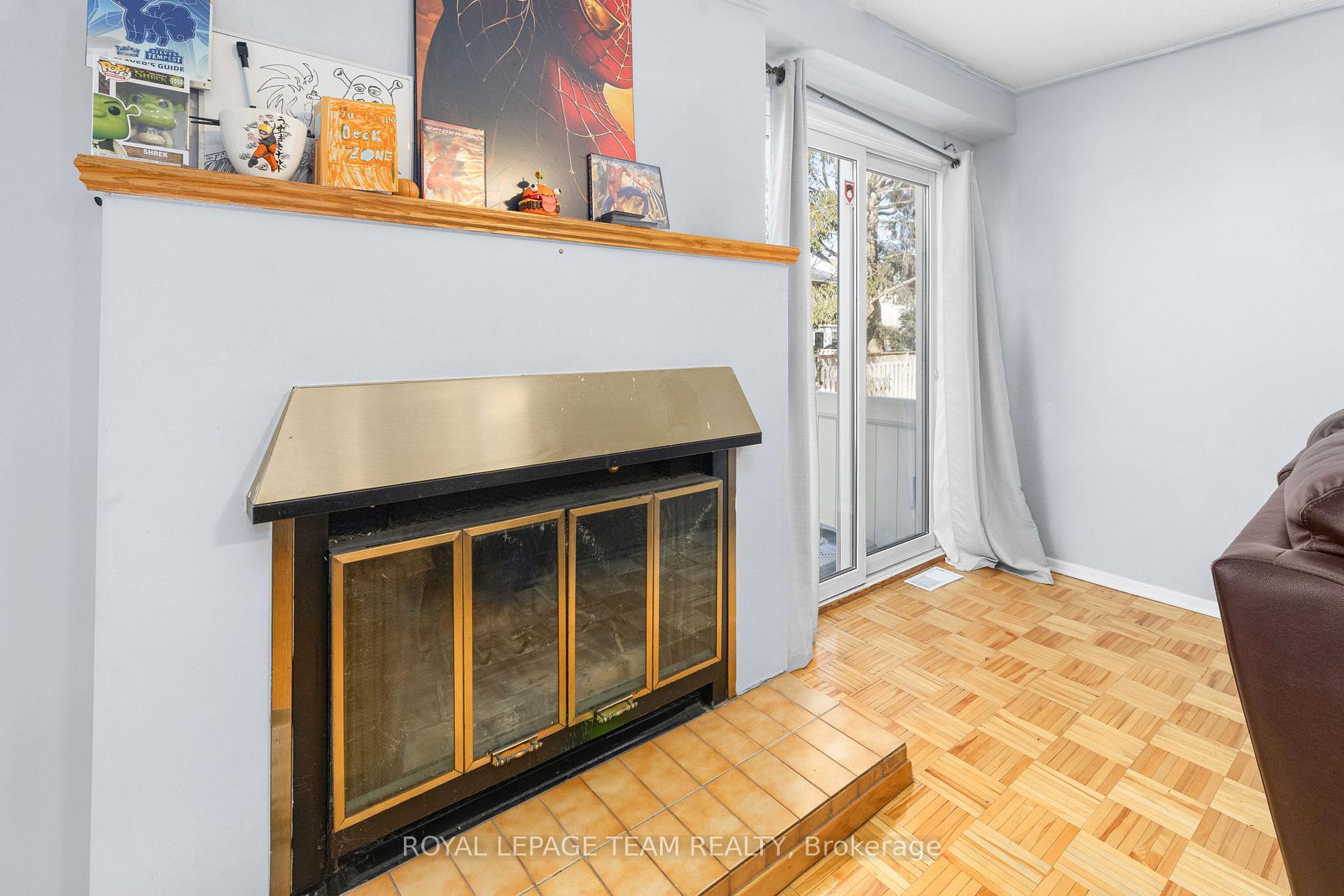 Photo 6 of Unit E, 10 Millrise Lane E, Ottawa, Centrepointe — HOMEH