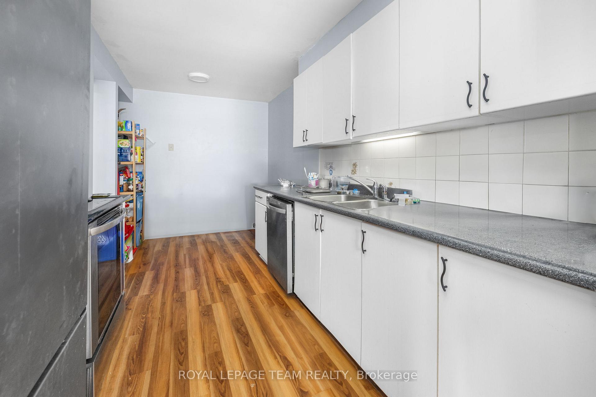 Photo 9 of Unit E, 10 Millrise Lane E, Ottawa, Centrepointe — HOMEH