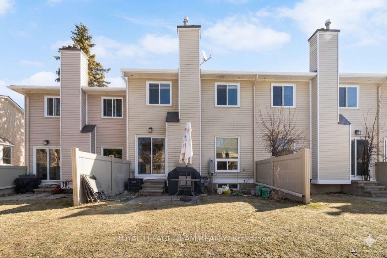 Photo 19 of Unit E, 10 Millrise Lane E, Ottawa, Centrepointe — HOMEH