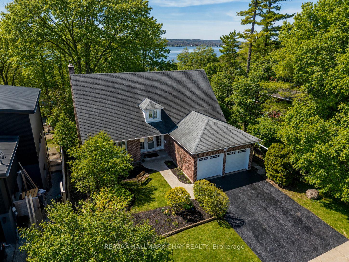 Photo of 365 Codrington Street