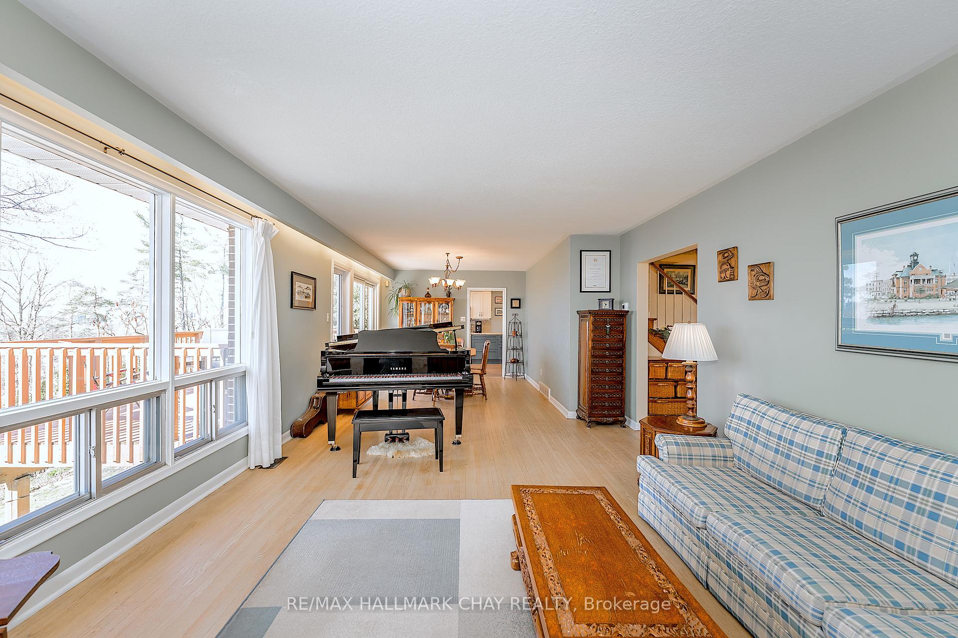 Photo 7 of 365 Codrington Street, Barrie, Codrington — HOMEH