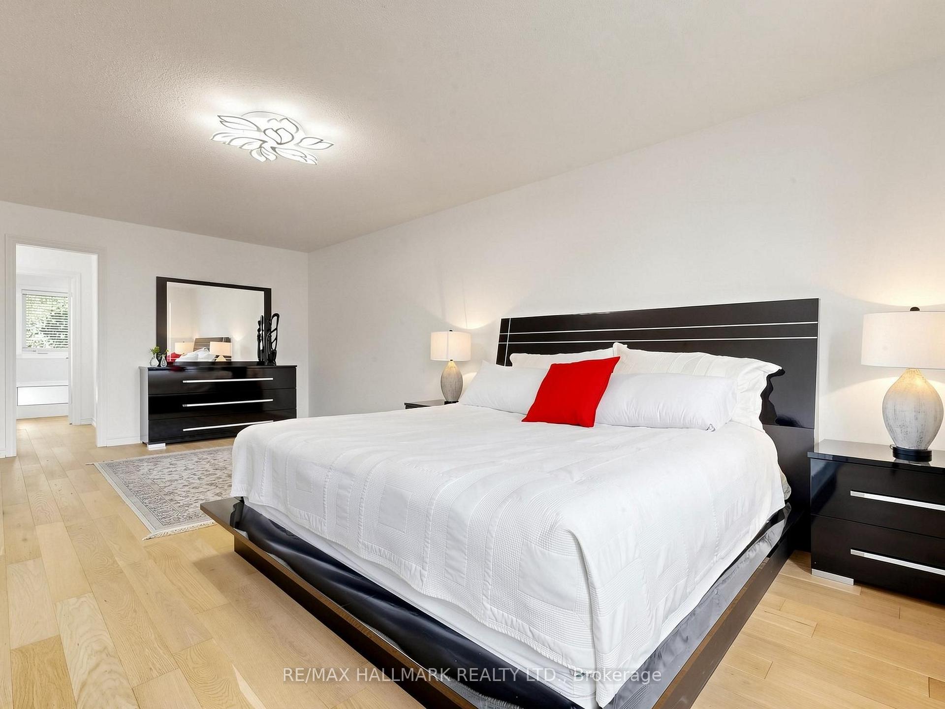 Photo 25 of 54 Stave Crescent, Richmond Hill, Westbrook — HOMEH