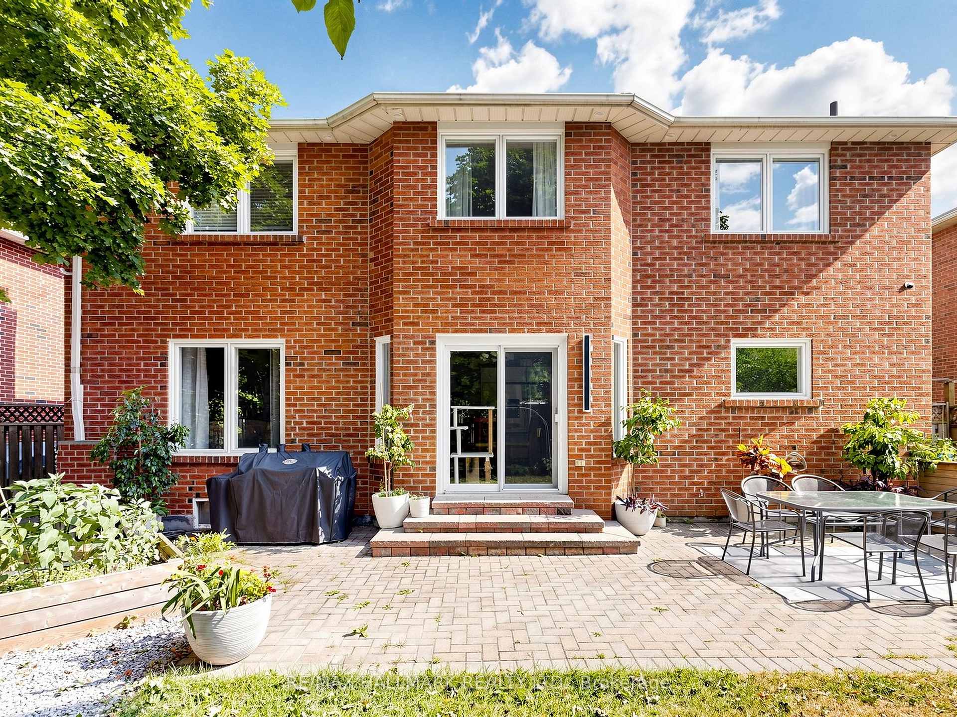 Photo 45 of 54 Stave Crescent, Richmond Hill, Westbrook — HOMEH