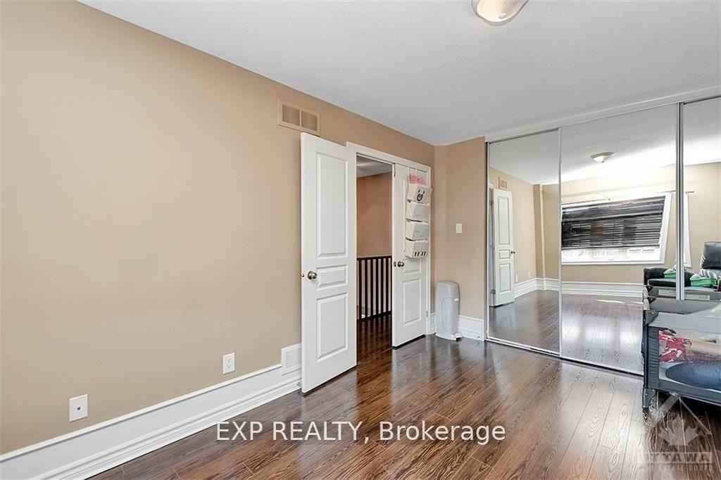 Photo 17 of 535 Salzburg Drive, Ottawa, Notting Hill/Summerside — HOMEH