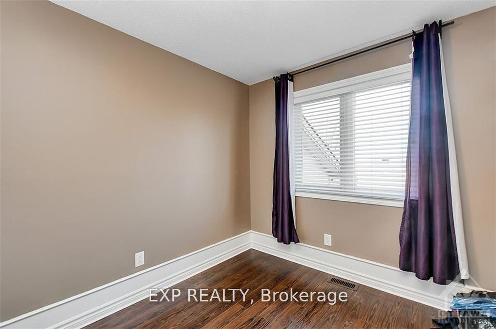 Photo 21 of 535 Salzburg Drive, Ottawa, Notting Hill/Summerside — HOMEH
