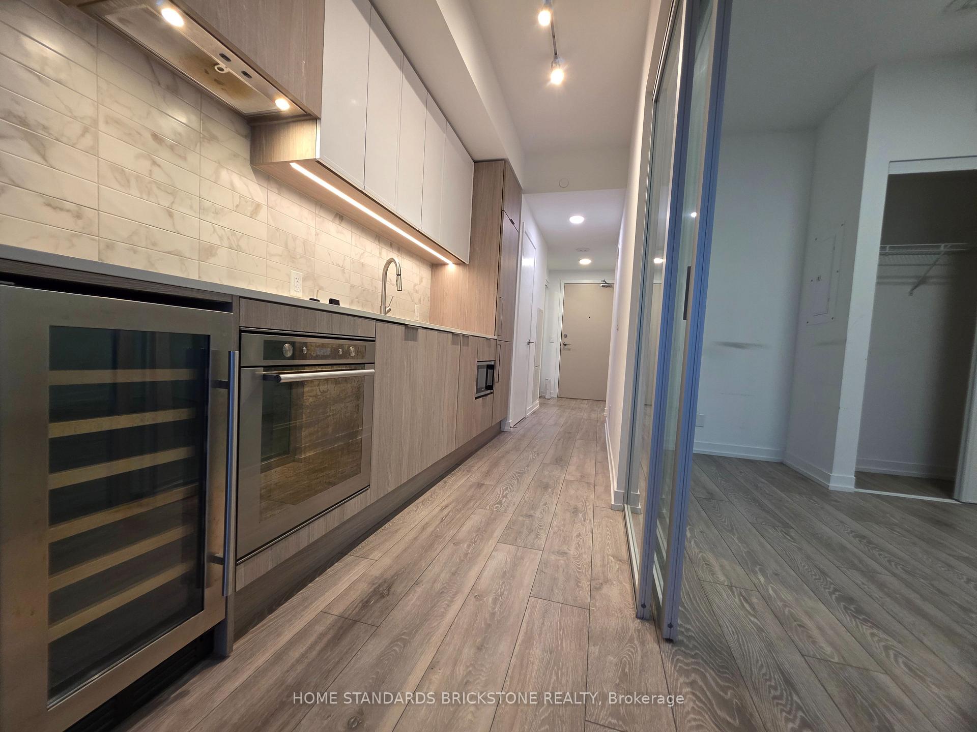 Photo 14 of Unit 528, 2020 Bathurst Street W, Toronto, Humewood-Cedarvale — HOMEH