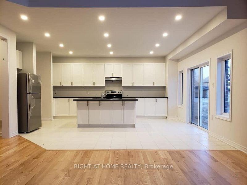 Photo 2 of 941 Wickham Road, Innisfil, Alcona — HOMEH
