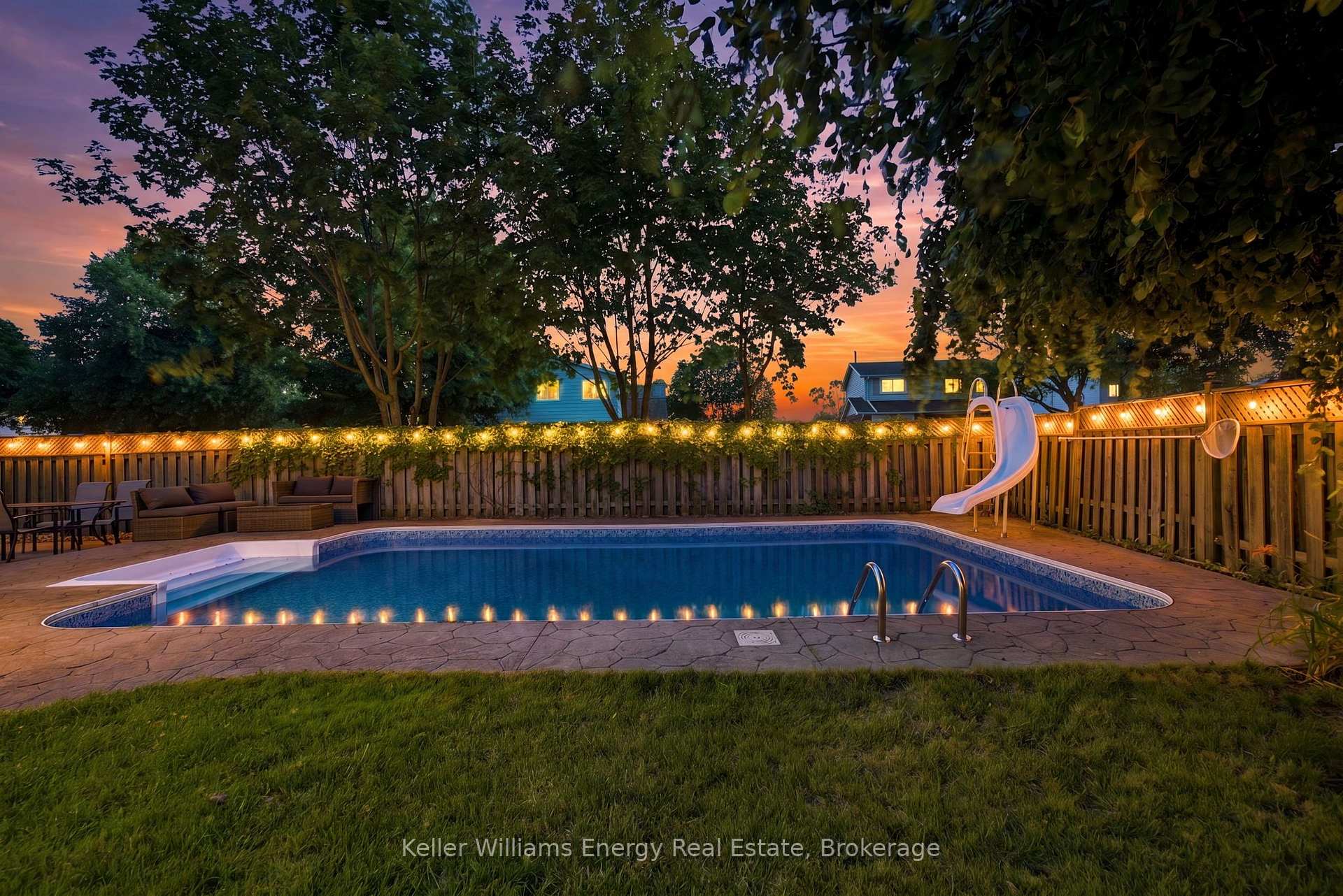 Photo 26 of 145 Michael Boulevard, Whitby, Lynde Creek — HOMEH