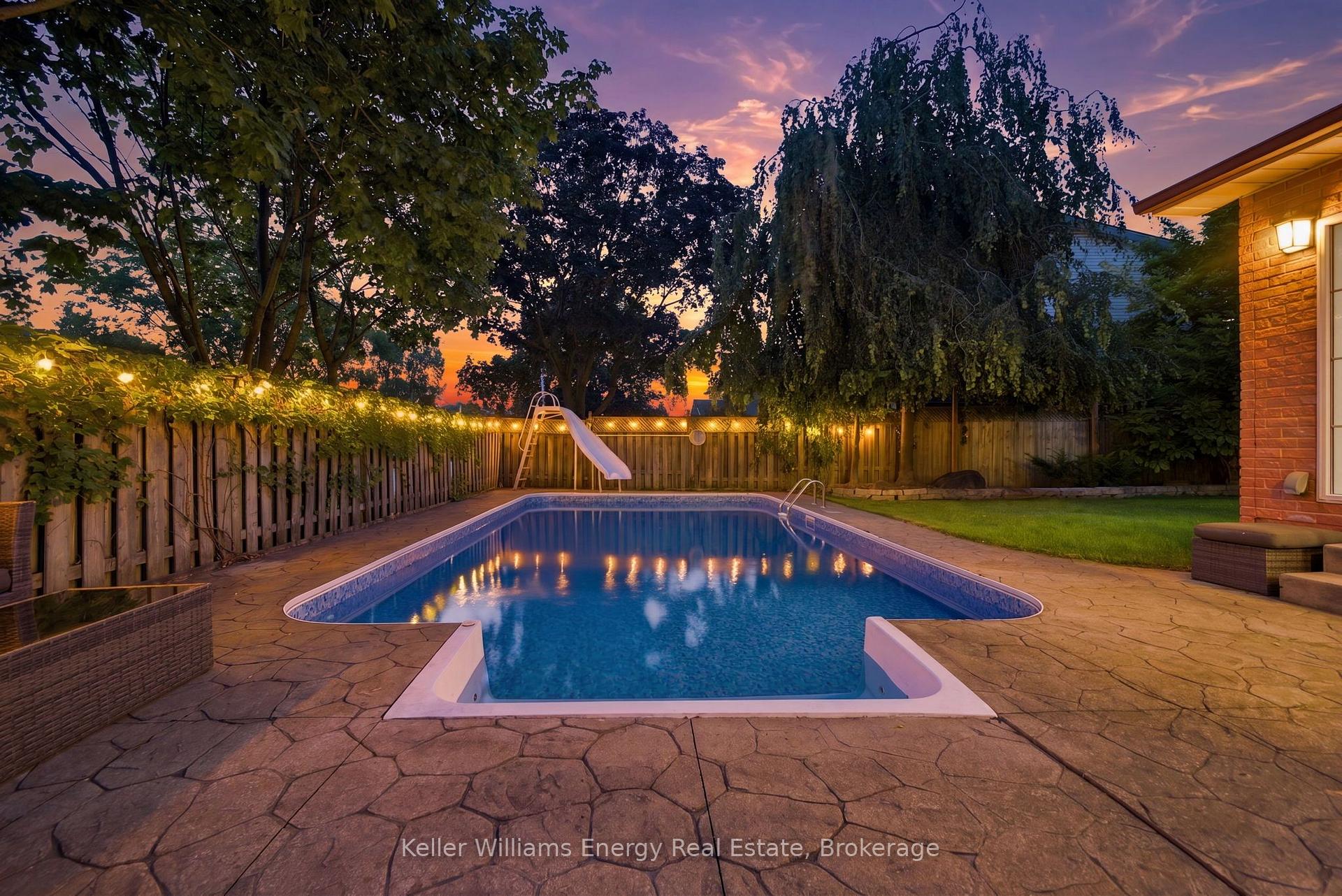 Photo 27 of 145 Michael Boulevard, Whitby, Lynde Creek — HOMEH