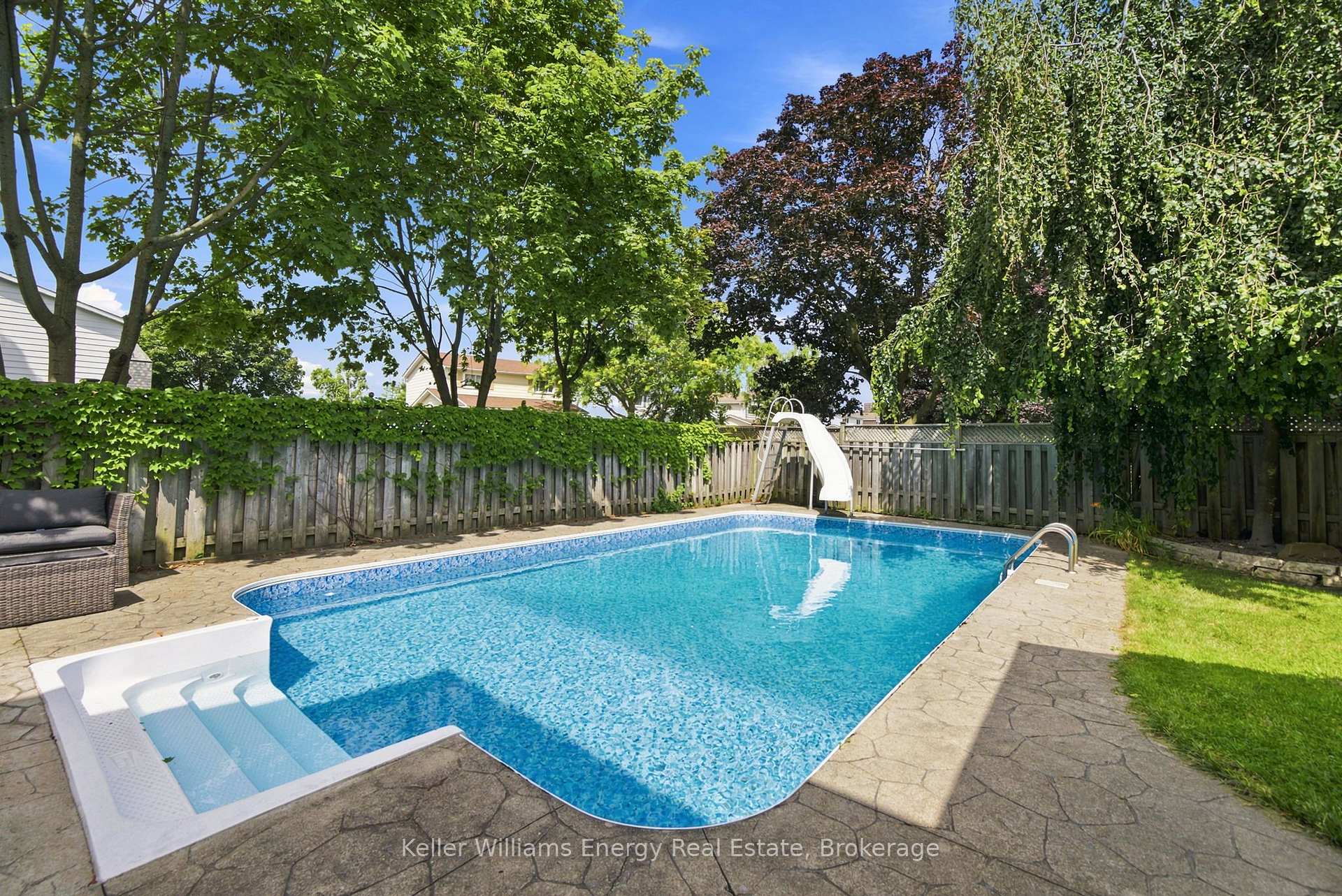 Photo 29 of 145 Michael Boulevard, Whitby, Lynde Creek — HOMEH