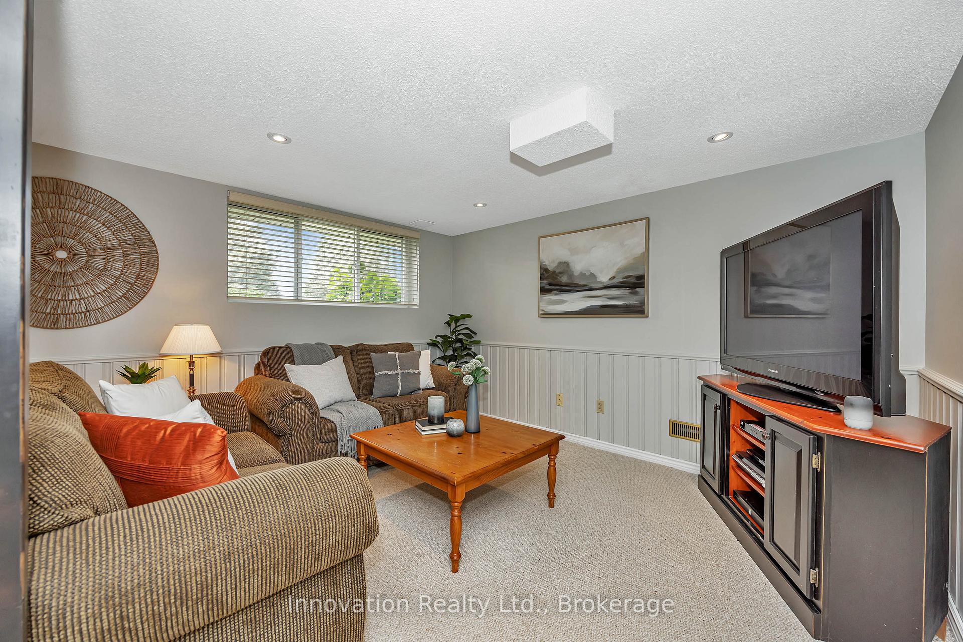 Photo 16 of 1032 William Mooney Road, Ottawa, Huntley Ward (South East) — HOMEH
