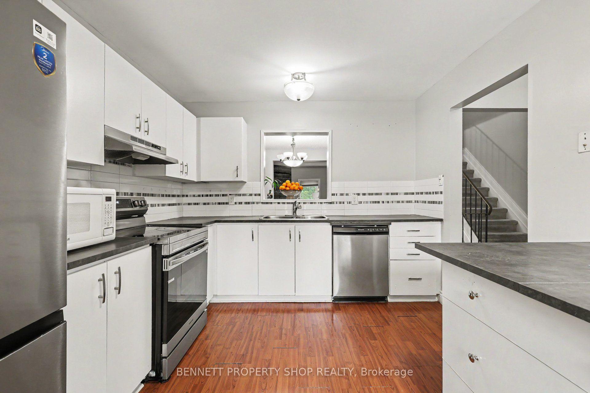 Photo 7 of 19 Lightfoot Place, Ottawa, Kanata - Katimavik — HOMEH