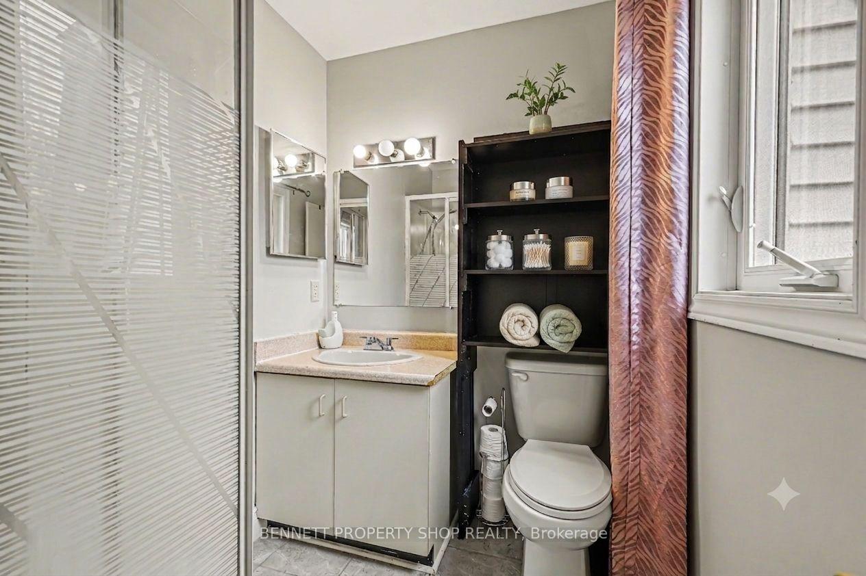 Photo 10 of 19 Lightfoot Place, Ottawa, Kanata - Katimavik — HOMEH