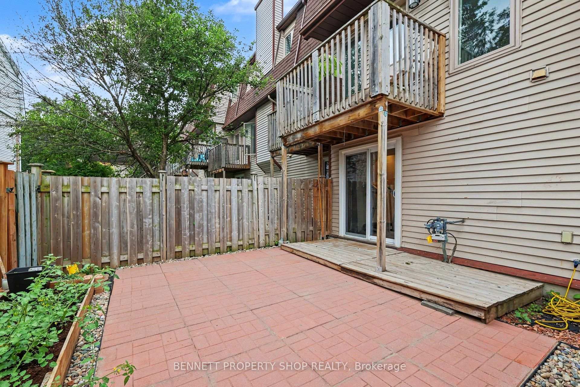 Photo 16 of 19 Lightfoot Place, Ottawa, Kanata - Katimavik — HOMEH