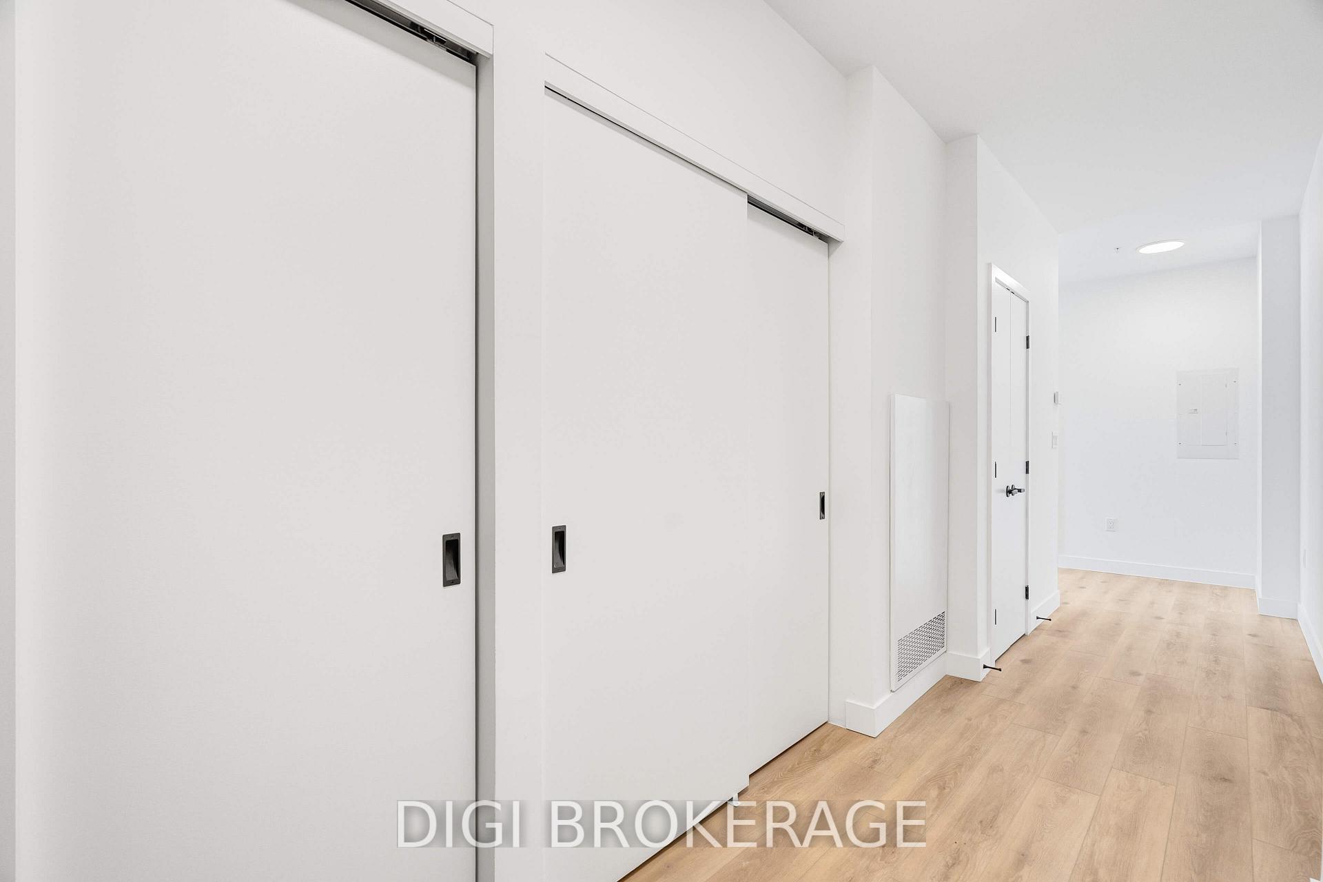 Photo 5 of Unit 801, 1600 James Naismith Drive, Ottawa, Pineview — HOMEH