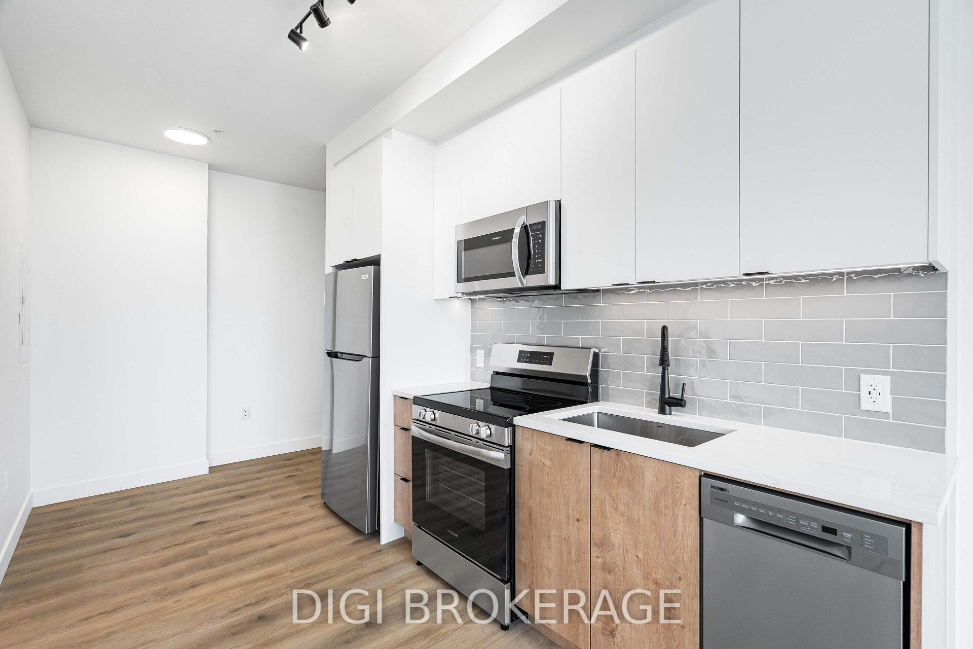 Photo 11 of Unit 801, 1600 James Naismith Drive, Ottawa, Pineview — HOMEH