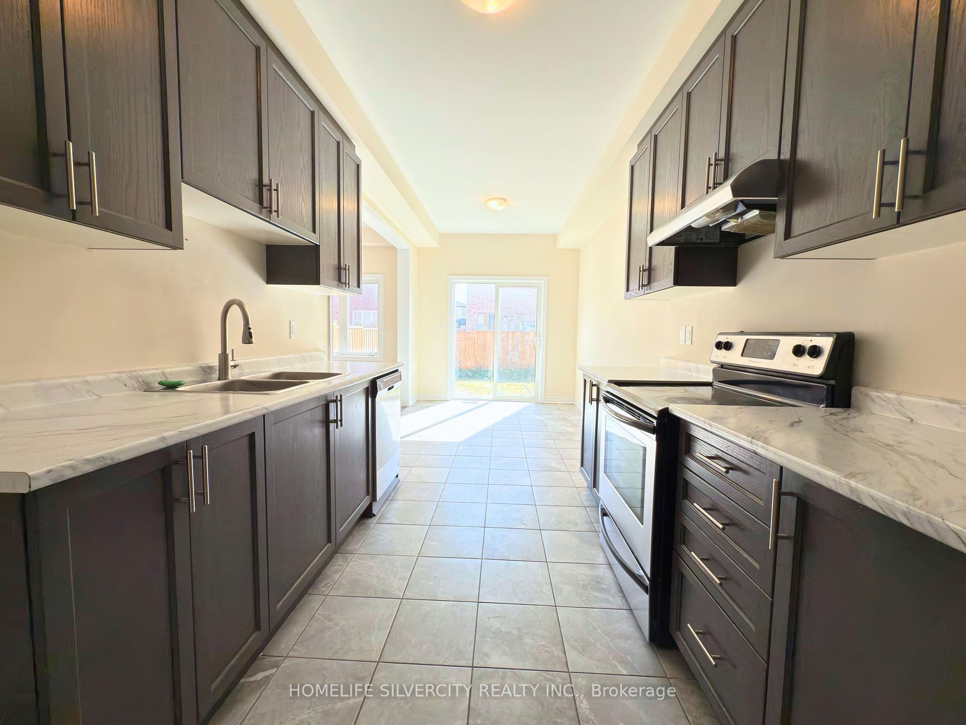 Photo 8 of 35 Sparkle Drive, Thorold, Rolling Meadows — HOMEH
