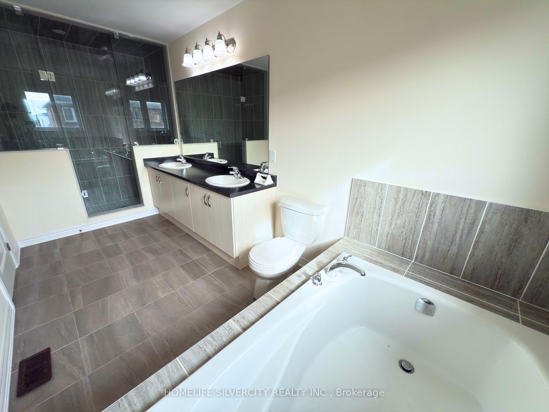 Photo 15 of 35 Sparkle Drive, Thorold, Rolling Meadows — HOMEH